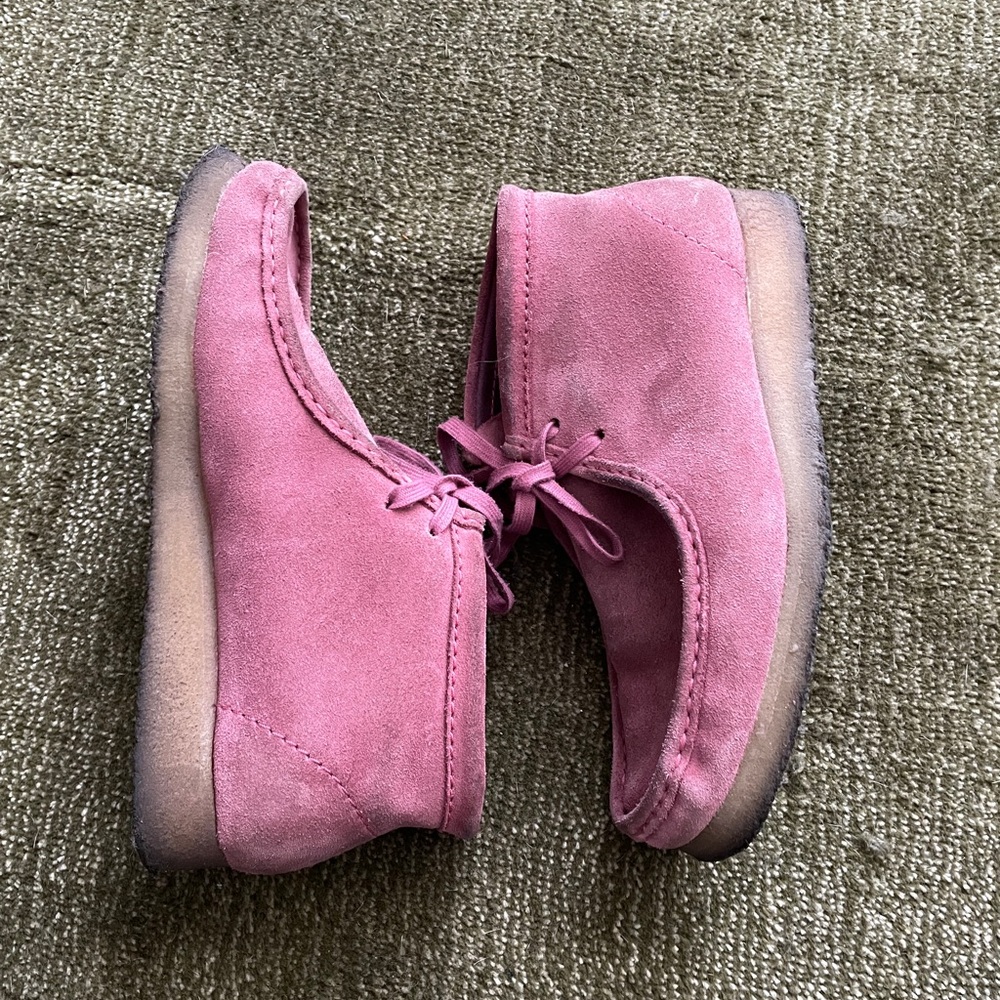 Clark’s Wallabee Pink
